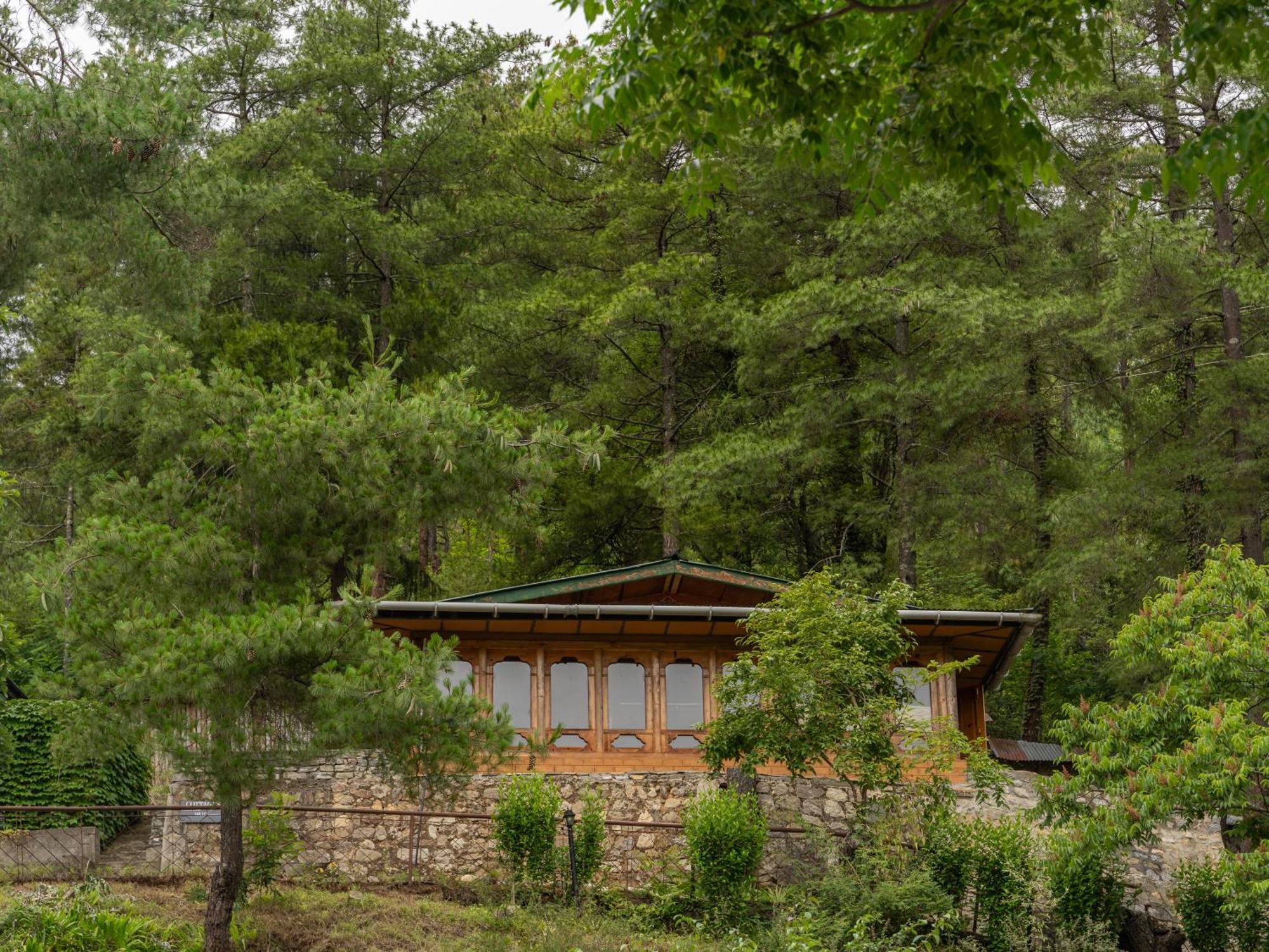 Tiger'S Nest Resort - Best Resort In Paro Exterior foto