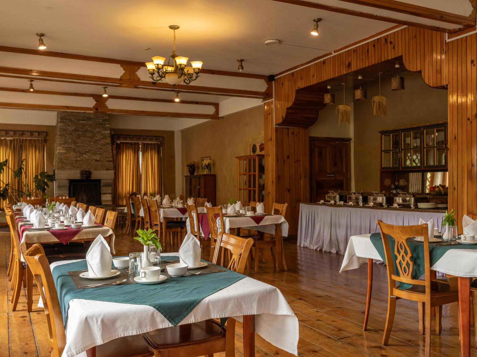 Tiger'S Nest Resort - Best Resort In Paro Exterior foto
