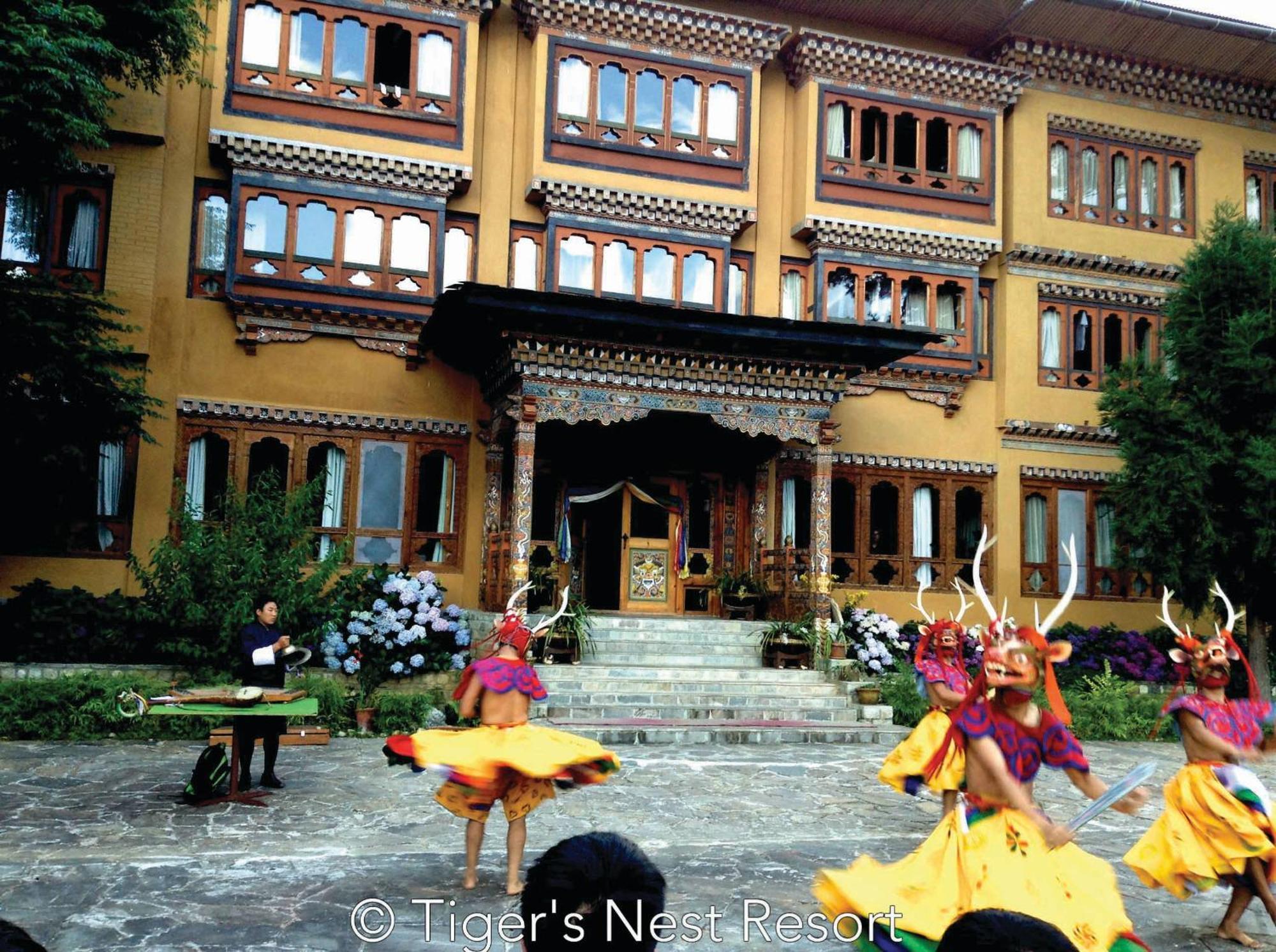 Tiger'S Nest Resort - Best Resort In Paro Exterior foto